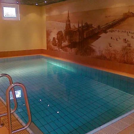 Residenz Bleichroder - Ferienwohnung 7 *